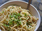 Aglio e Olio / Garlic Spaghetti Recipe