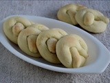 Eggless Kringla – Traditional Norwegian Cookie