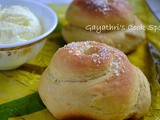 Eggless Orange Snail Rolls