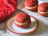 Eggless Red Velvet Whoopie Pie