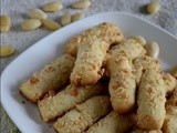 Eggless Suomalaiset Puikot / Finnish Almond Logs