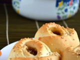 Eggless Sweet Rose Rolls