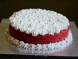 How To Bake Eggless Red Velvet Cake In Pressure Cooker / Without Oven – Video Recipe