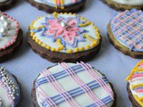 How To Decorate Sugar Cookies with Egg Free Royal Icing