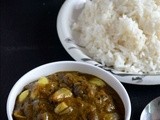 Kariveppilai Kulambu/ Curry Leaves Gravy