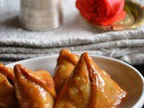 Kheer-er Shingara – Mawa Samosa – Indian Milk Sweet Recipes