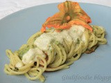 Spaghetti mantecati al Pesto di Zucchine e Mousse di Pecorino