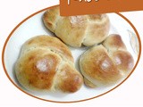 Knot Buns