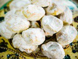 Easy Sicilian Amaretti Morbidi