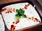 Aperitive cu iaurt: Sos de Iaurt cu Menta | Yogurt Appetizers: Feta Mint Yogurt Dip