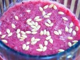 Fiber-Rich Raspberry Smoothie with Golden Flax Seeds