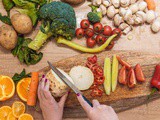 How to Organize a Monthly Vegetarian Meal Prep Using Labels