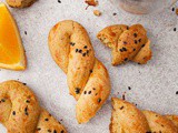 Koulourakia | Greek Easter Cookies