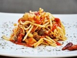 Oyster Mushroom Spaghetti with Tomato and Basil Sauce
