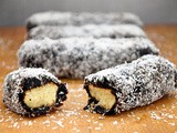 Piscoturi invelite in crema de curmale | Carob-Date Cream Covered Ladyfingers – 5 minute healthy dessert