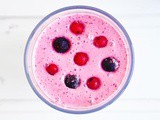Vegan Strawberry-Banana Frozen Milkshake | + Video