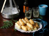 Garidopitakia / flauti di pasta fillo con gamberi e feta