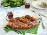 Soutzoukakia me hylopitaki sto fourno / polpette con pasta al forno