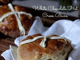 White Chocolate Hot Cross Buns – Easter Tradition with a Twist