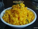 Sabudana Khichadi - sweet and spicy sago with potato (vrat ka khana)