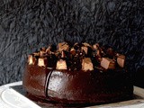Death by Chocolate Cake – Valentine’s Day Special