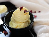 Eggless Custard Ice cream