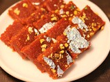 Halwai Style Gajar ki Barfi