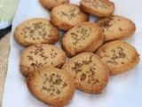 Whole Wheat Jeera Biscuits in Idli Stand