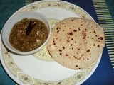 Rice flour roti and chane ka saag