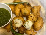 Urad Dal Ke Pakode | How to make Urad Dal Pakoda | Lentil Fritters