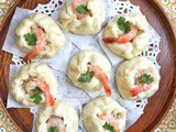 Prawn and Minced Pork Steamed Buns (风尾虾包), Yakitori and Salmon Noodle salad