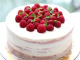 Strawberry Light Cheese Cake with Lemon Mascarpone frosting