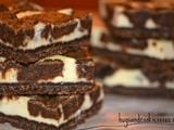 Chocolate & white chocolate cheesecake cookie bars