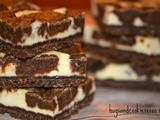 Chocolate & white chocolate cheesecake cookie bars