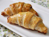 Easy Lazy Mini Chocolate Croissants