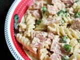 Pasta with Ham, Peas & Cream (Nigella Lawson)