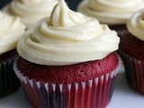 Red Velvet Cupcakes With Cream Cheese Frosting