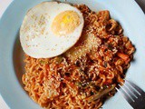 Stir Fry Korean Ramyun Noodles