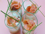 Cheesecake fresca al salmone e erba cipollina