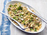 Orecchiette vongole e broccoli