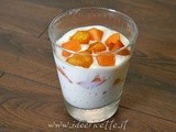 Ricetta Crema di yogurt e ricotta con melone e pesca in bicchiere