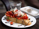 Crostoni, crostini e crostoncini per tutte le occasioni