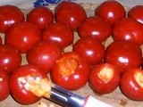 Peperoncini rossi piccanti ripieni sott’olio