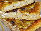 Φοκατσα με πατατεσ, ρικοττα και ελιεσ  ♦♦  focaccia con patate, ricotta e olive