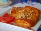 Ατομικεσ τυροπιτεσ μπουγιουρντι  ♦♦  tortine monoporzioni di feta, in pasta fillo