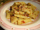 Pasta veloce : tortiglioni con tonno, pomodori secchi e capperi