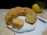 Ciambella al limone con mandorle e cocco