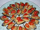 Cozze al forno con pomodorini