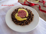 Lenticchie con polenta e cotechino