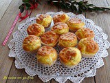 Muffin salati rustici con formaggio e pancetta